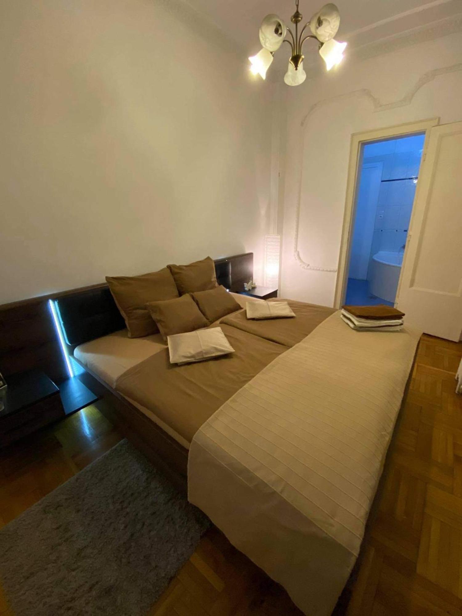 Come & Stay Apartments And Rooms City Center Budapeşte Dış mekan fotoğraf